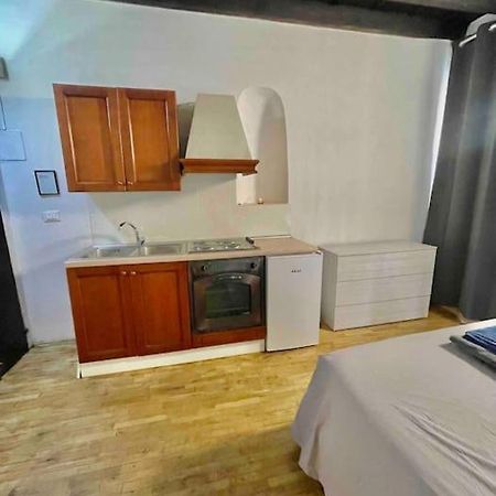 Low-Cost Teatro Romano Apartment Verona Exterior photo